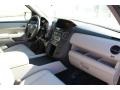 Taffeta White - Pilot EX 4WD Photo No. 25