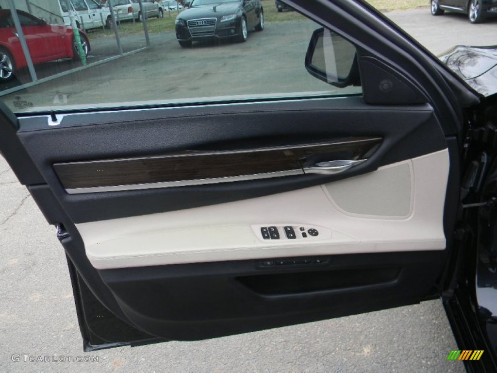 2009 BMW 7 Series 750Li Sedan Door Panel Photos