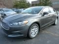 2015 Magnetic Metallic Ford Fusion SE  photo #5