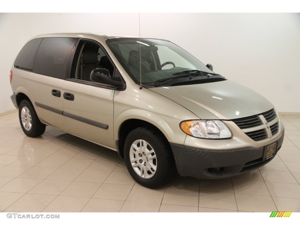2006 Caravan SE - Linen Gold Metallic Pearl / Dark Khaki/Light Graystone photo #1