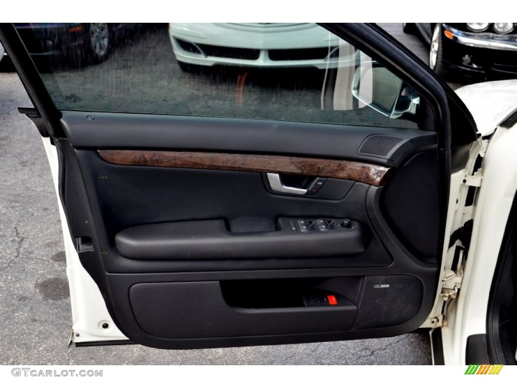 2005 Audi S4 4.2 quattro Sedan Black/Blue Door Panel Photo #102067215