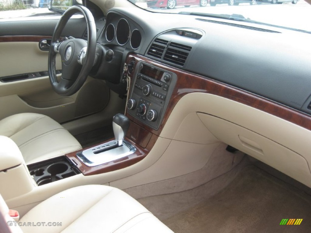 2009 Aura XR - Gold Mist Metallic / Tan photo #30