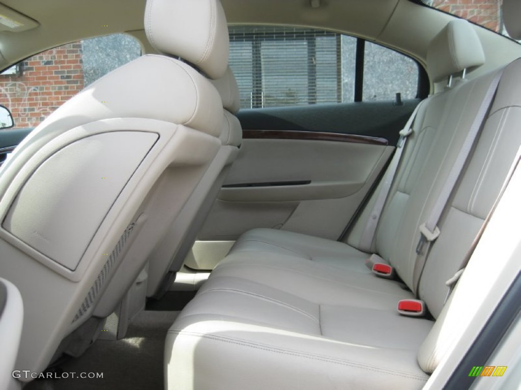 2009 Aura XR - Gold Mist Metallic / Tan photo #31