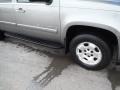 Greystone Metallic - Suburban LT 4x4 Photo No. 3