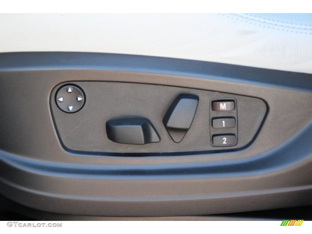 2010 BMW X6 M Standard X6 M Model Controls Photo #102073824