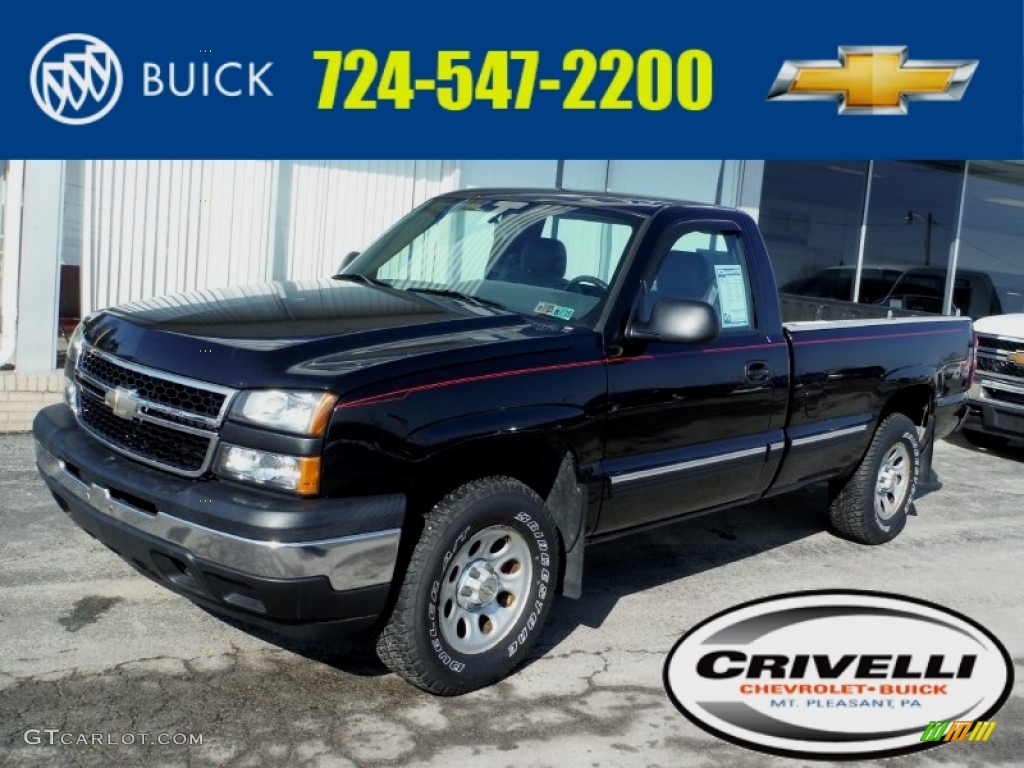 2006 Silverado 1500 Work Truck Regular Cab 4x4 - Black / Dark Charcoal photo #1