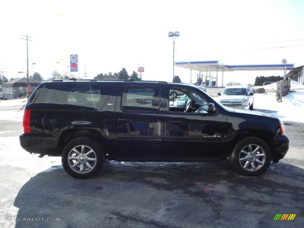 2013 Yukon XL SLT 4x4 - Onyx Black / Ebony photo #7