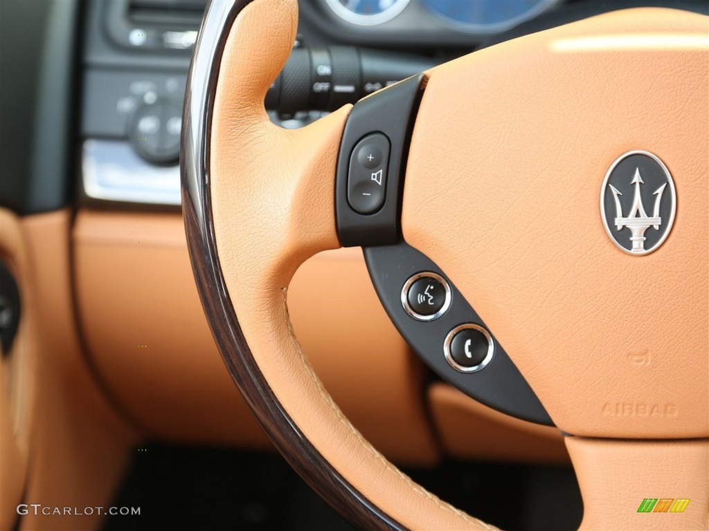 2012 Maserati Quattroporte S Controls Photo #102078954
