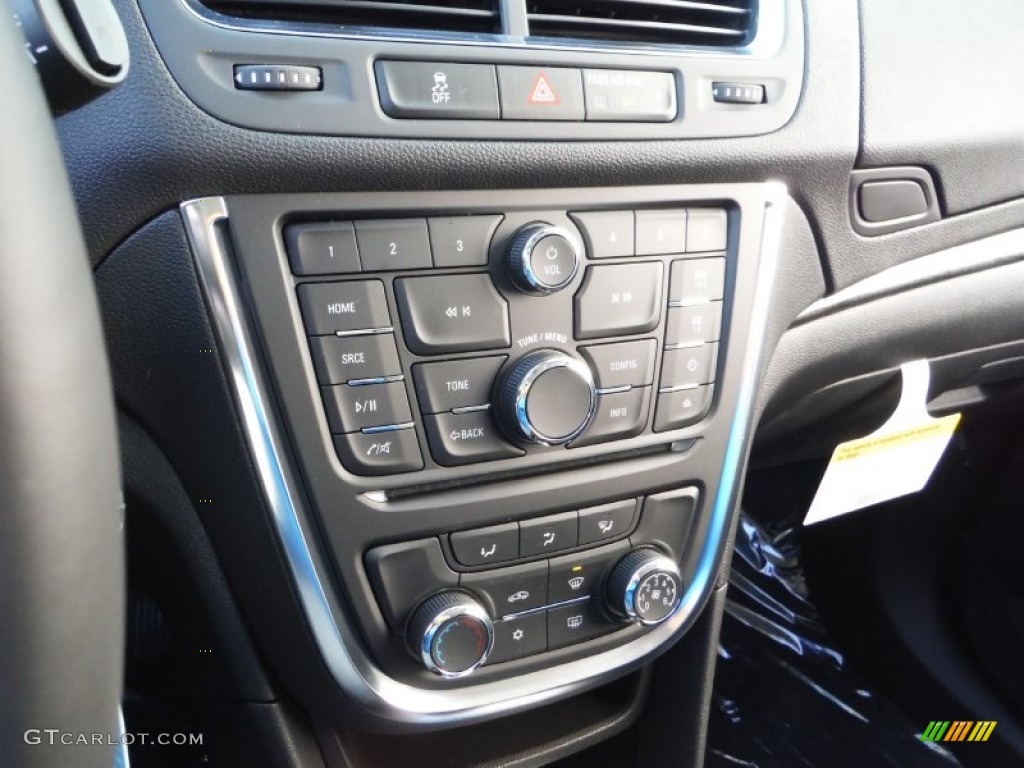 2015 Buick Encore AWD Controls Photos