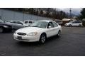 Vibrant White 2002 Ford Taurus Gallery
