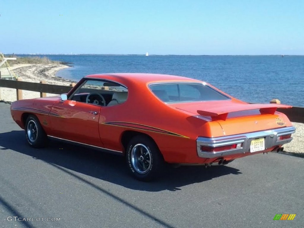 1970 GTO Judge Hardtop - Carousel Red / Saddlewood photo #11