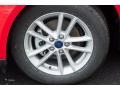 2015 Ford Focus SE Hatchback Wheel and Tire Photo