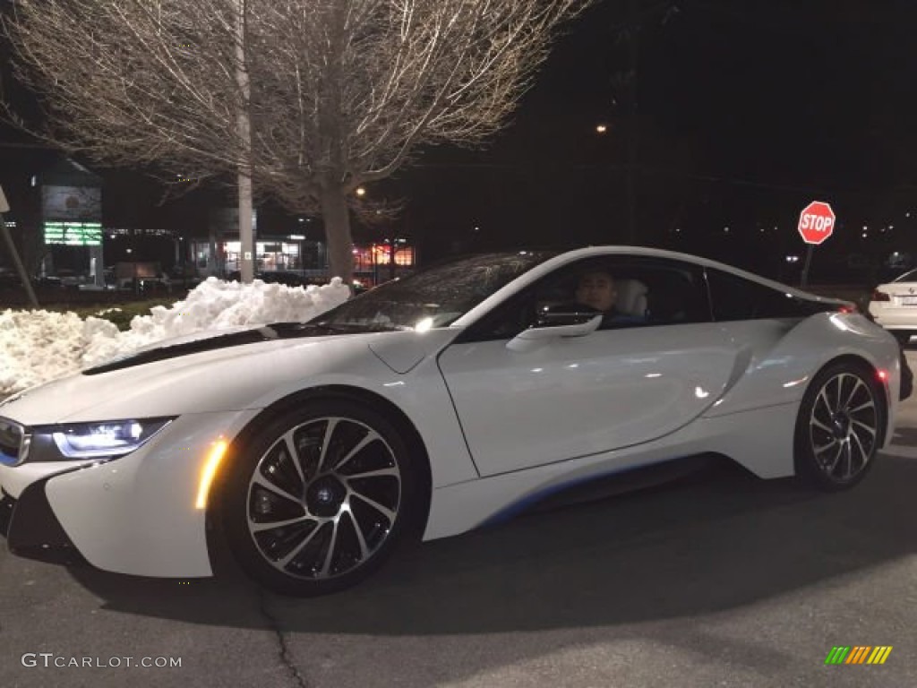 Crystal White Pearl Metallic 2014 BMW i8 Mega World Exterior Photo #102083460