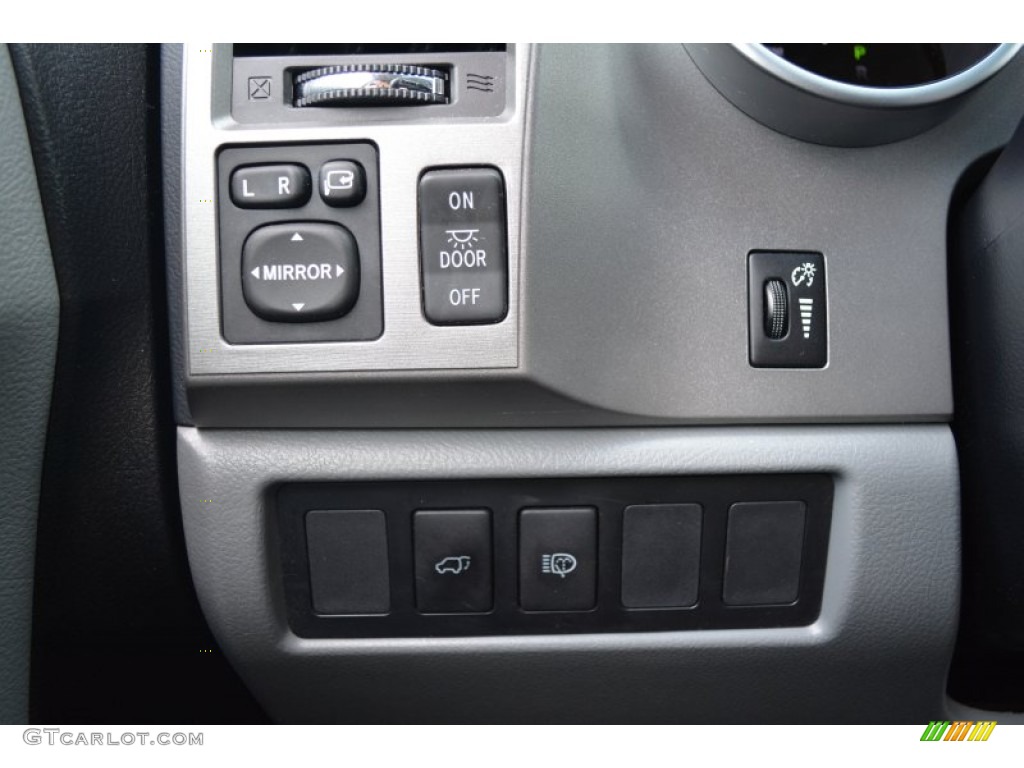 2014 Toyota Sequoia Limited Controls Photo #102083958