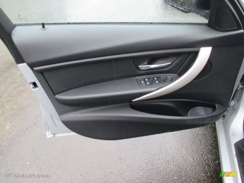 2014 BMW 3 Series 320i xDrive Sedan Black Door Panel Photo #102086588
