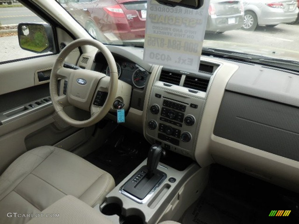 2010 Ford Escape XLT V6 Interior Color Photos