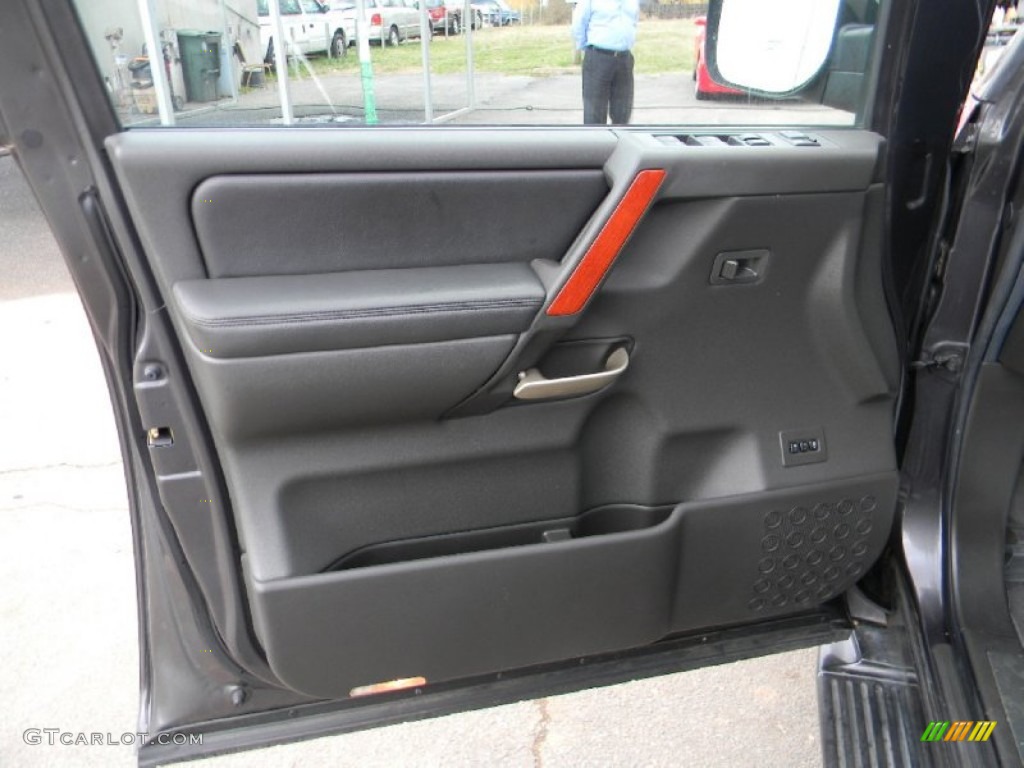 2005 QX 56 4WD - Silver Graphite Gray / Graphite photo #17