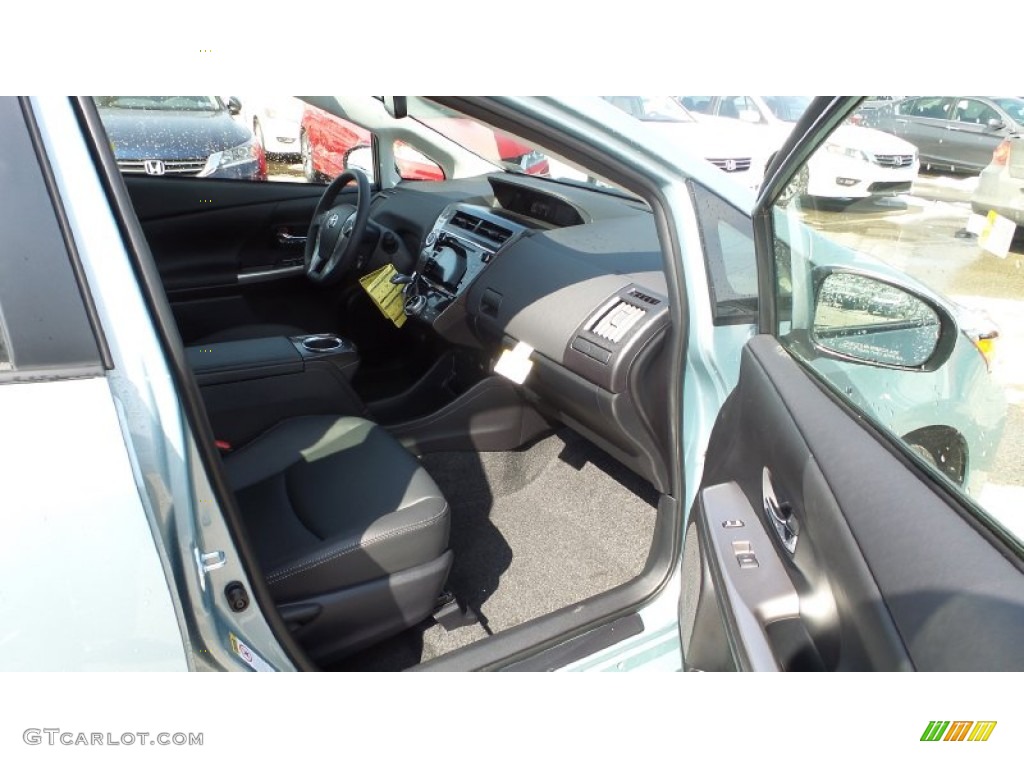 2015 Prius v Four - Sea Glass Pearl / Black photo #32