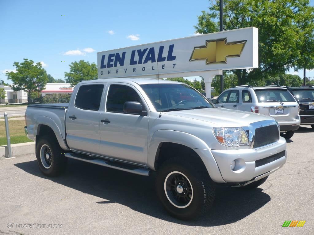 2007 Tacoma V6 SR5 Double Cab 4x4 - Silver Streak Mica / Graphite Gray photo #1