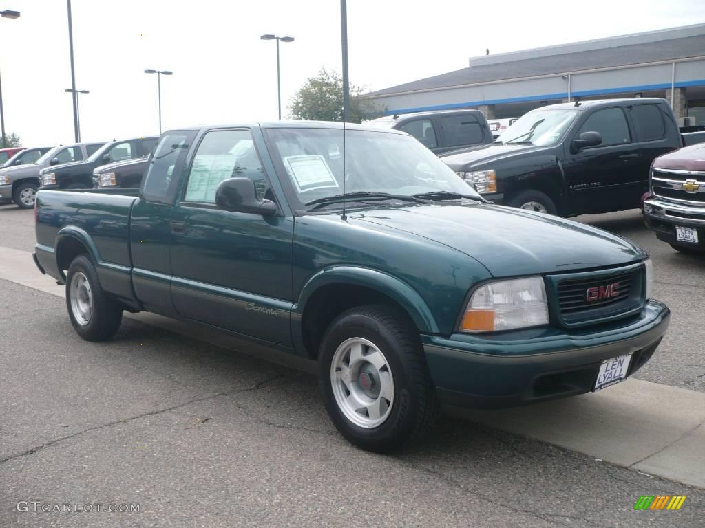 1998 Sonoma SLS Extended Cab - Emerald Green Metallic / Pewter photo #3