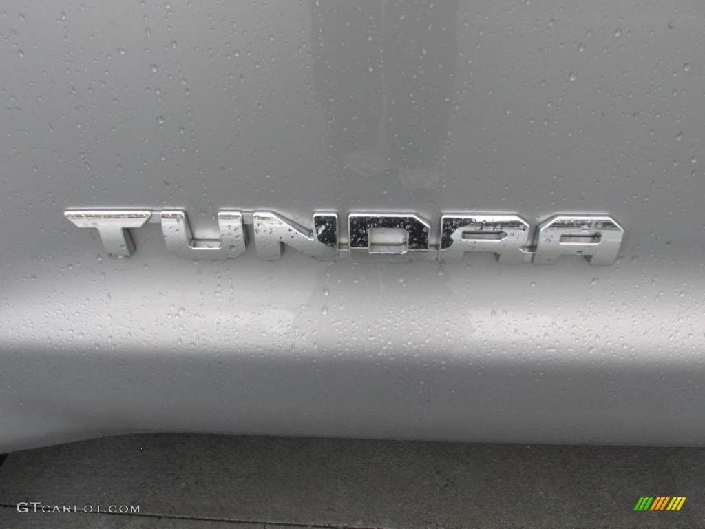 2015 Tundra SR5 Double Cab 4x4 - Silver Sky Metallic / Graphite photo #14