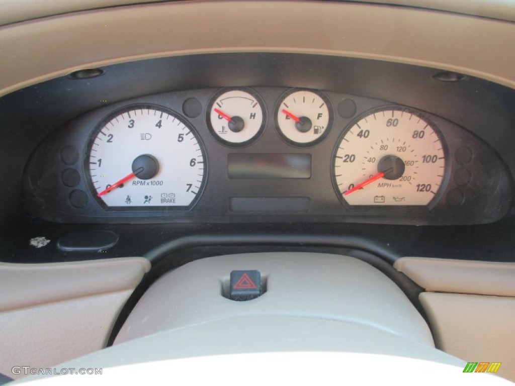 2006 Taurus SEL - Merlot Metallic / Medium/Dark Pebble Beige photo #33