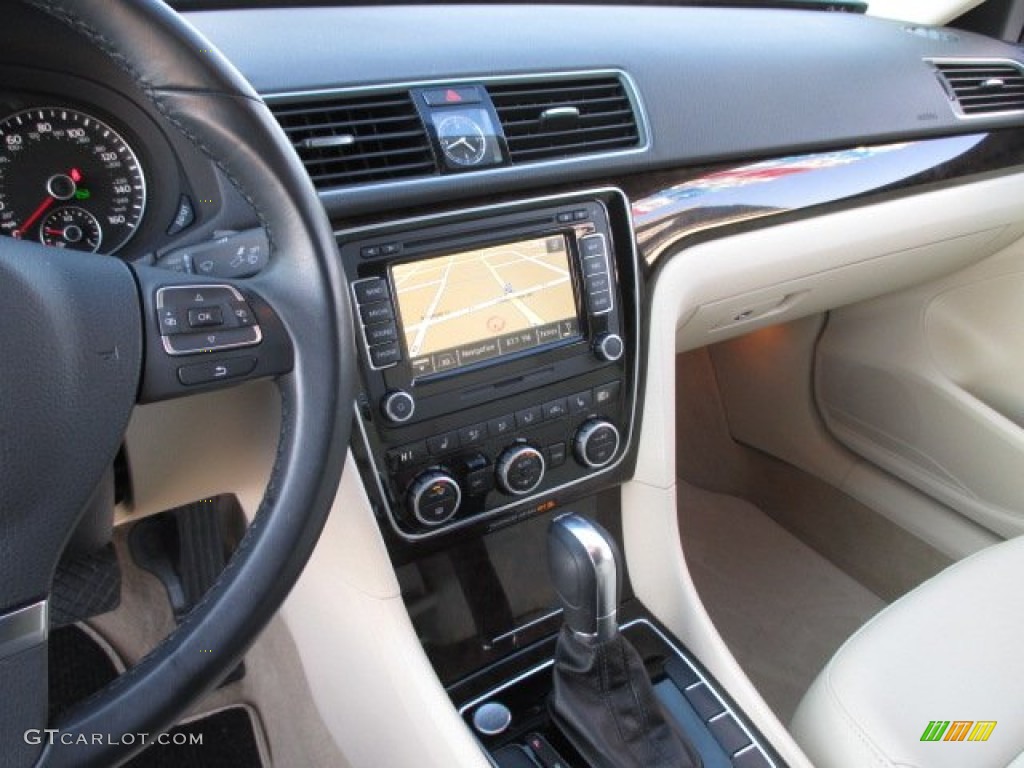 2014 Volkswagen Passat 1.8T SEL Premium Controls Photo #102116565