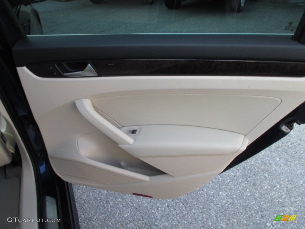 2014 Volkswagen Passat 1.8T SEL Premium Cornsilk Beige Door Panel Photo #102116757