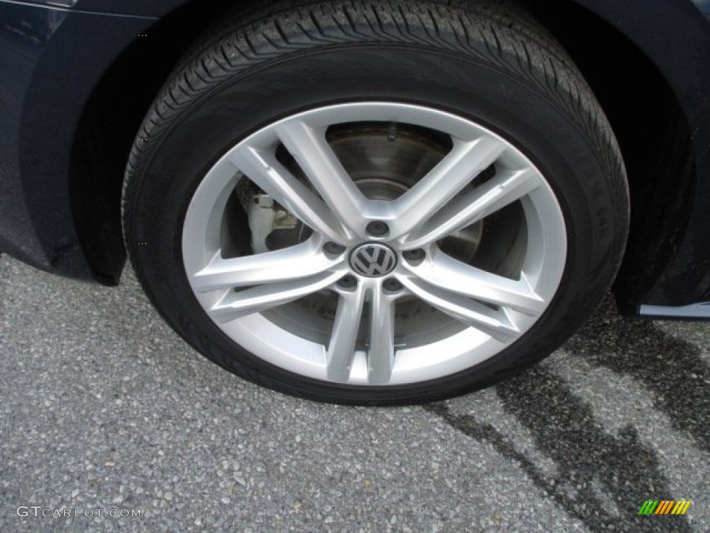 2014 Volkswagen Passat 1.8T SEL Premium Wheel Photo #102117315