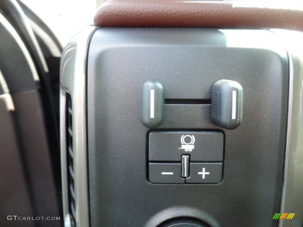 2015 Chevrolet Silverado 2500HD High Country Crew Cab 4x4 Controls Photo #102117666