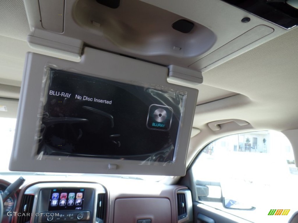 2015 Chevrolet Silverado 2500HD High Country Crew Cab 4x4 Entertainment System Photo #102118401