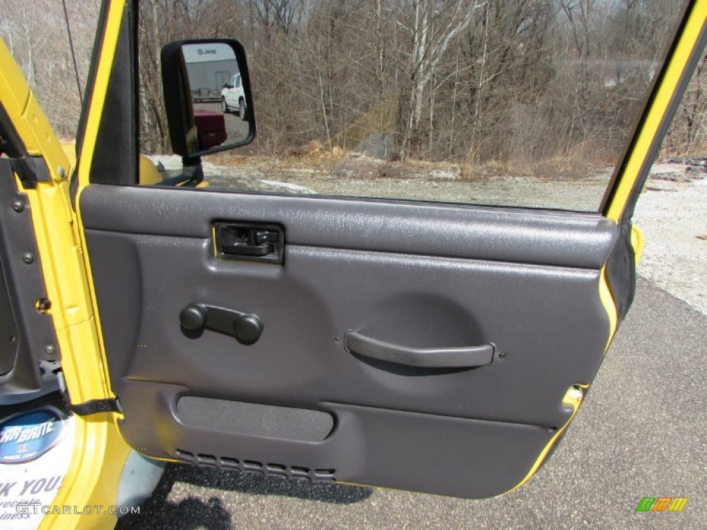 2000 Wrangler SE 4x4 - Solar Yellow / Agate photo #10