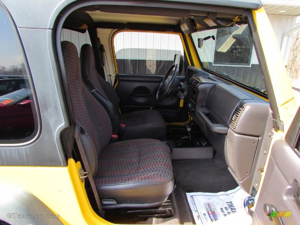 2000 Wrangler SE 4x4 - Solar Yellow / Agate photo #11