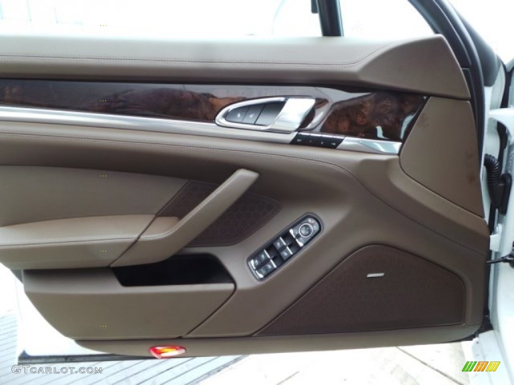 2015 Porsche Panamera Turbo Saddle Brown Door Panel Photo #102137070