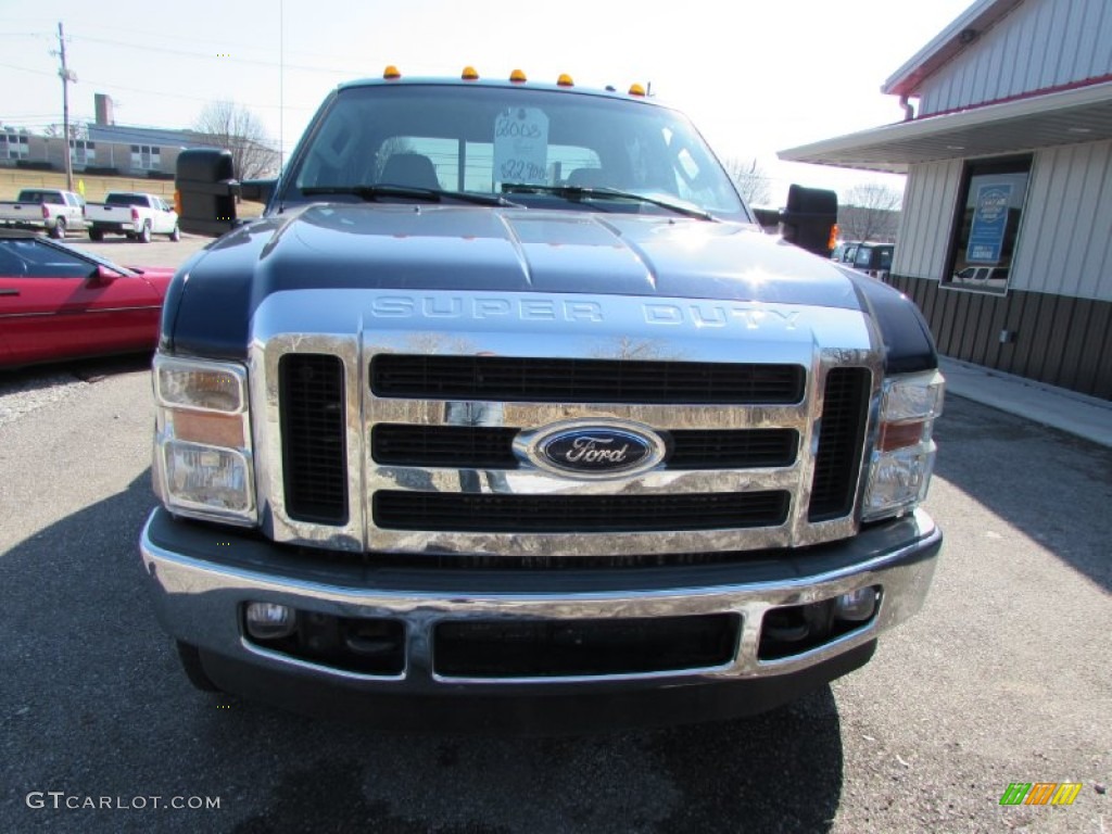 2008 F350 Super Duty Lariat Crew Cab 4x4 - Dark Blue Pearl Metallic / Camel photo #3