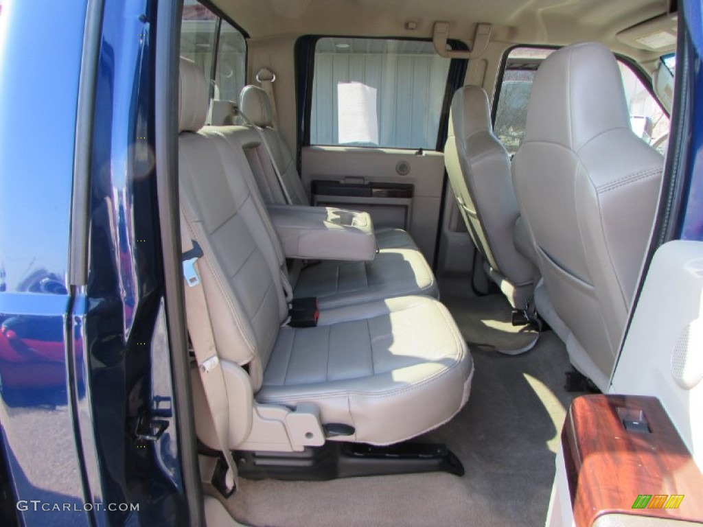 2008 F350 Super Duty Lariat Crew Cab 4x4 - Dark Blue Pearl Metallic / Camel photo #19