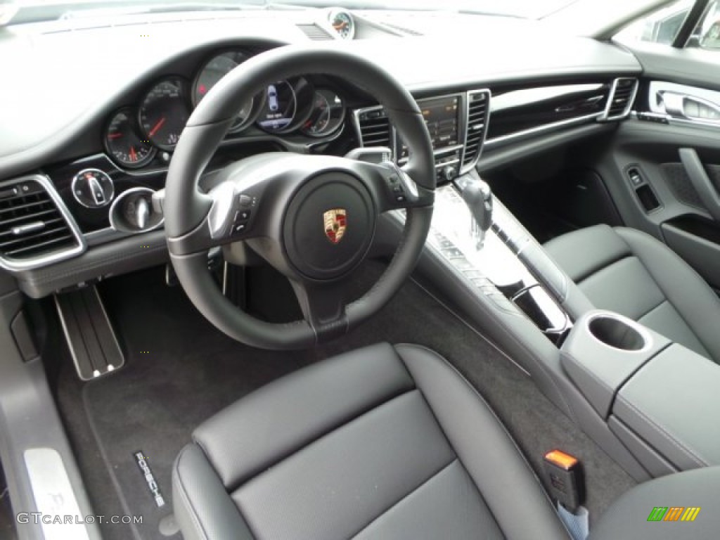 Black Interior 2015 Porsche Panamera S Photo #102137766