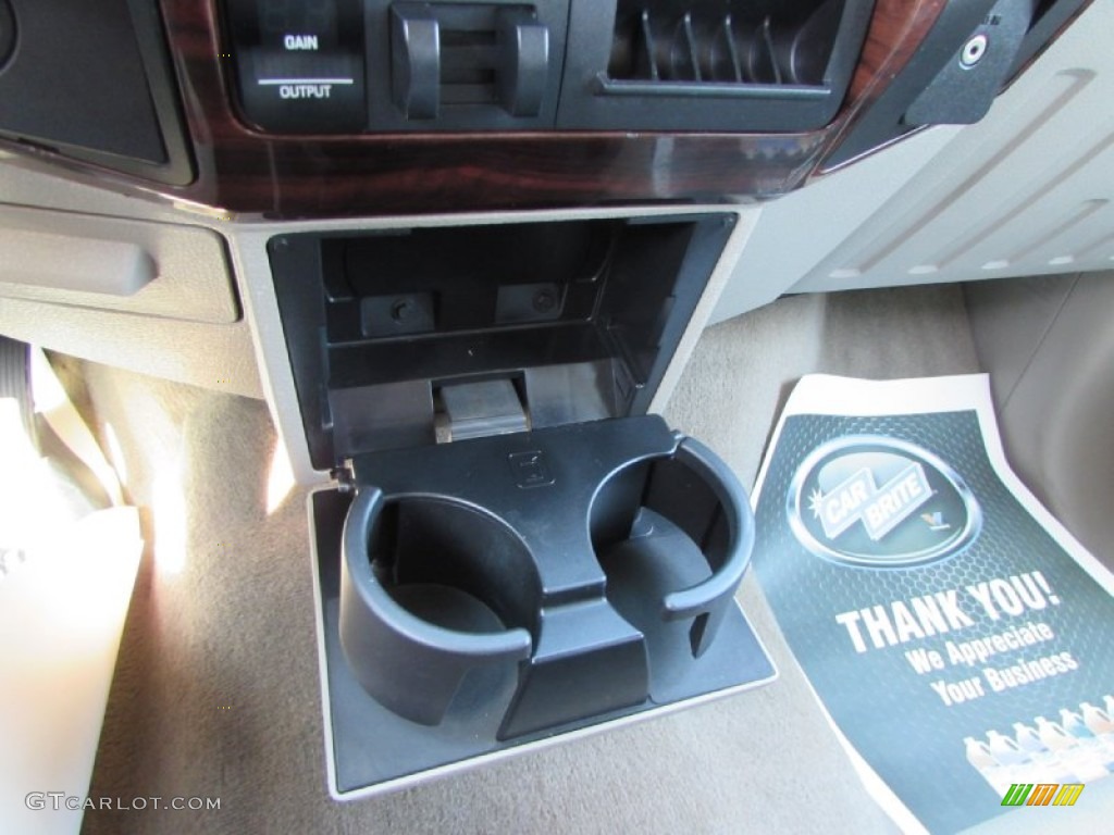 2008 F350 Super Duty Lariat Crew Cab 4x4 - Dark Blue Pearl Metallic / Camel photo #38