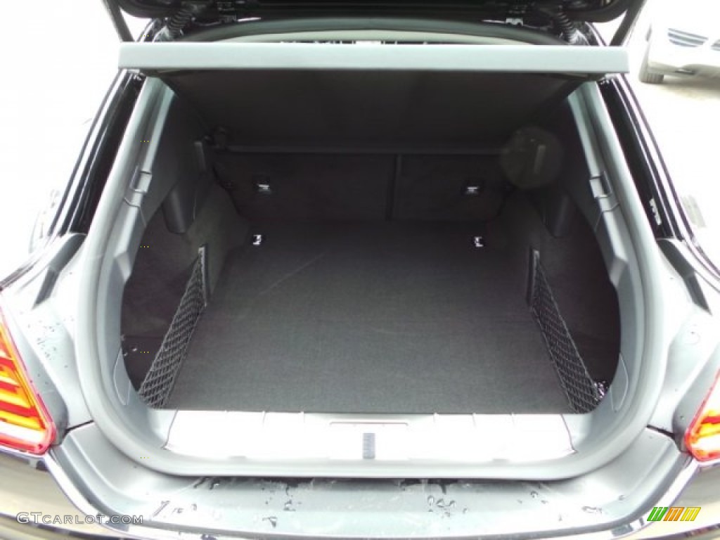2015 Porsche Panamera S Trunk Photo #102138105
