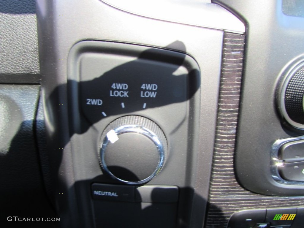2015 Ram 3500 Laramie Limited Crew Cab 4x4 Controls Photo #102141552