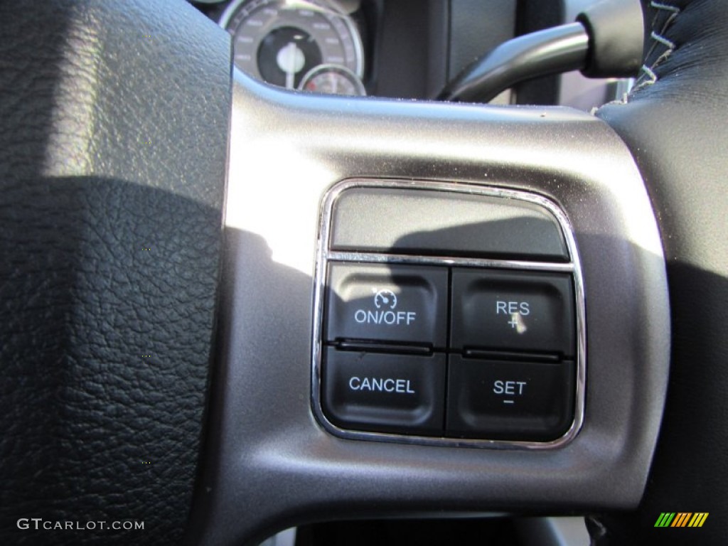 2015 Ram 3500 Laramie Limited Crew Cab 4x4 Controls Photo #102141606