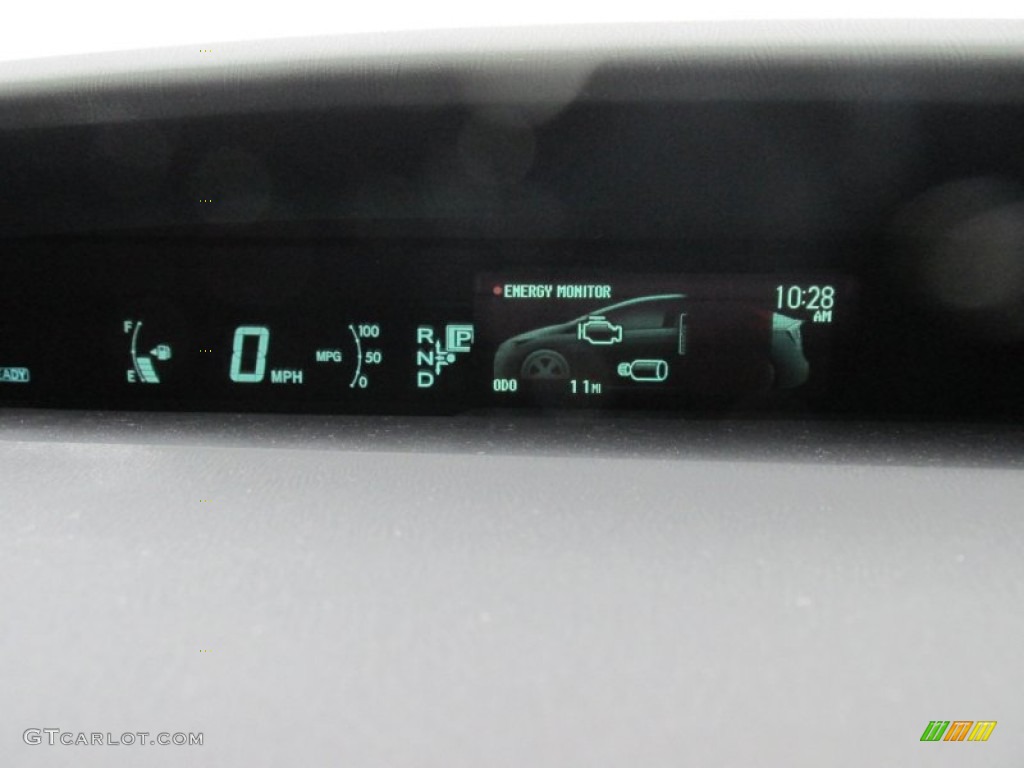 2015 Prius Two Hybrid - Blizzard Pearl / Misty Gray photo #26