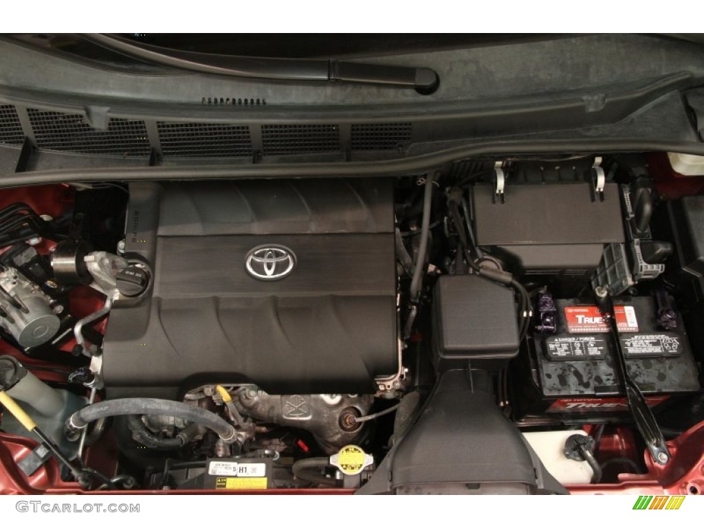 2012 Toyota Sienna LE Engine Photos