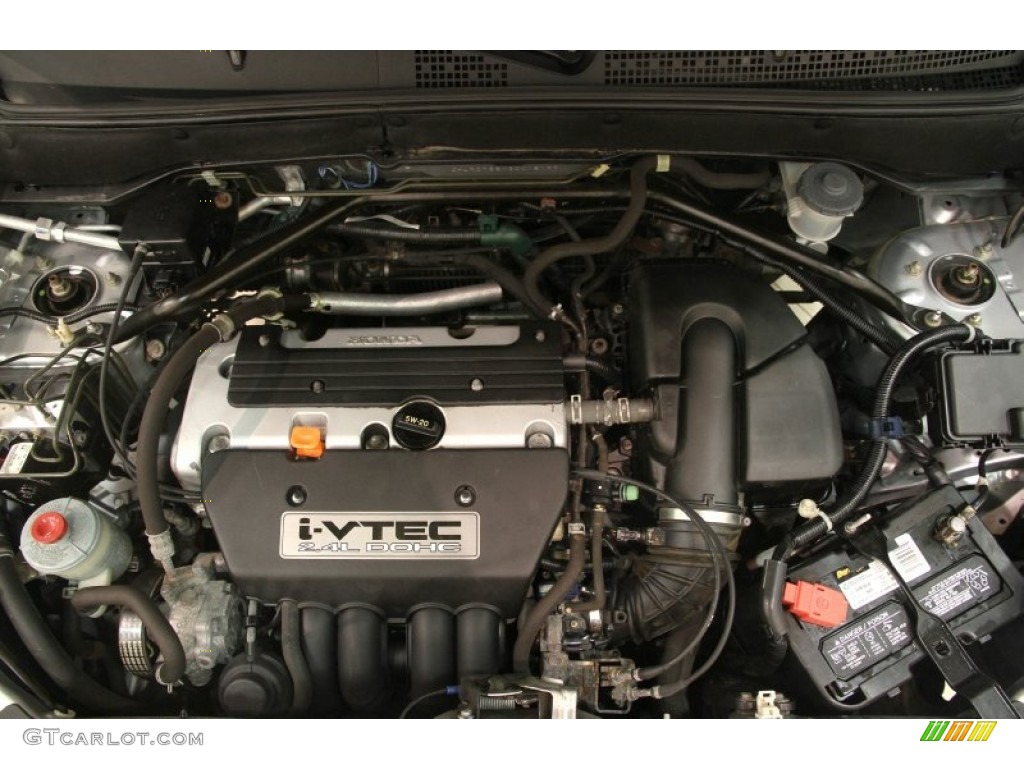 2003 Honda CR-V EX 4WD Engine Photos