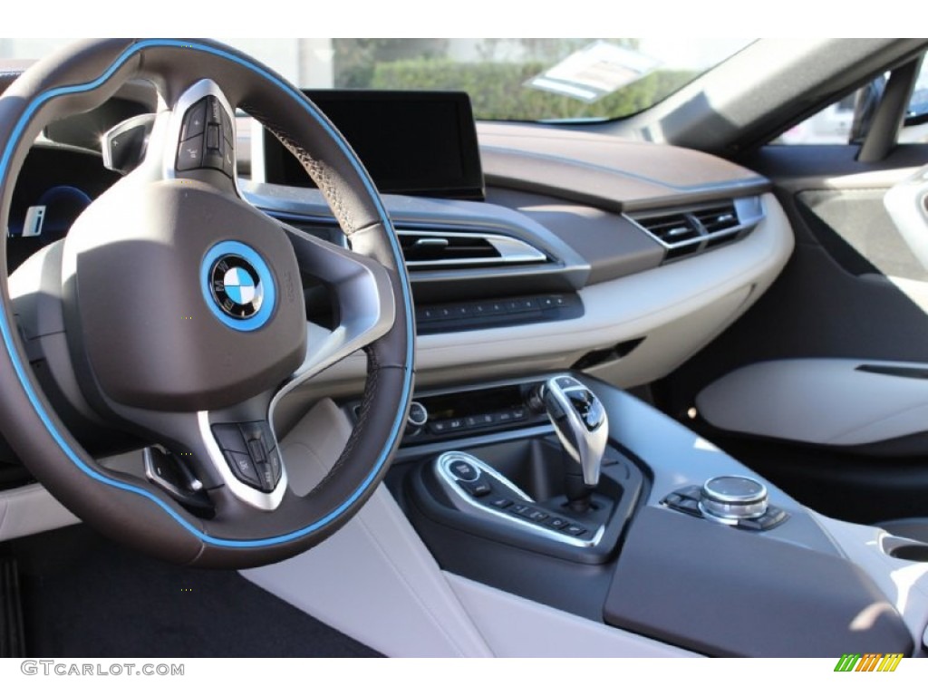 Giga Amido Interior 2015 BMW i8 Giga World Photo #102151064