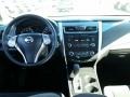 Pearl White - Altima 2.5 S Photo No. 12