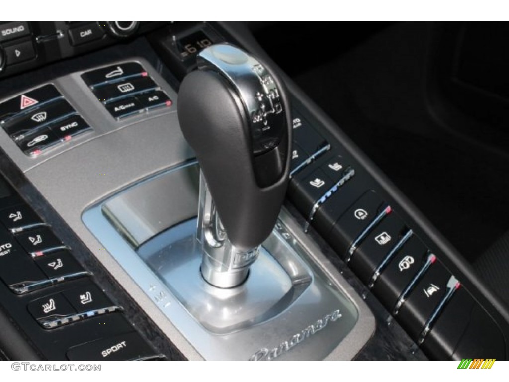 2014 Porsche Panamera GTS Transmission Photos