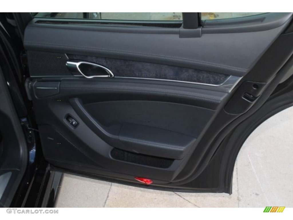 2014 Porsche Panamera GTS Black Door Panel Photo #102153203