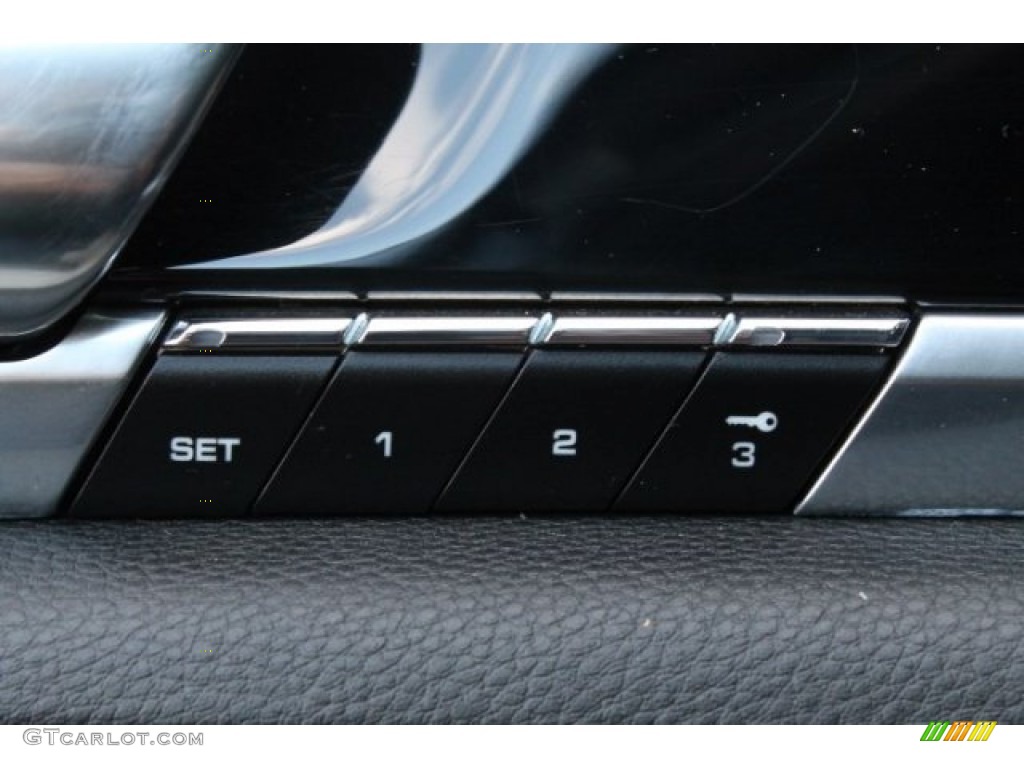 2014 Panamera 4S - Black / Black photo #17