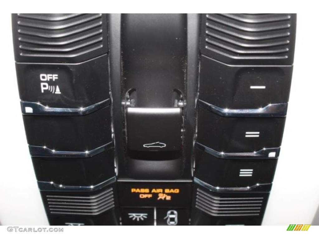 2014 Panamera 4S - Black / Black photo #25